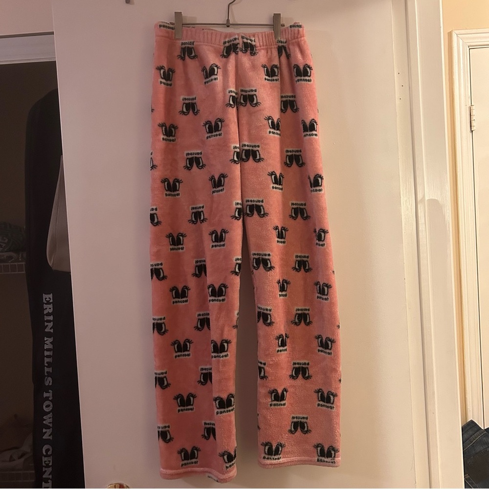 Cartoon Pajama Set - Picture 7 of 9